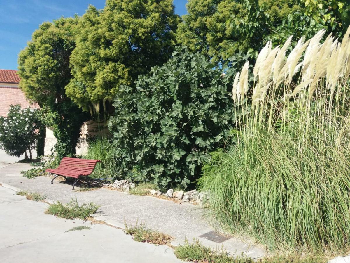 Casa rural De Añil - Jardín privado, wifi, netflix y aire acondicionado Velliza Exterior foto