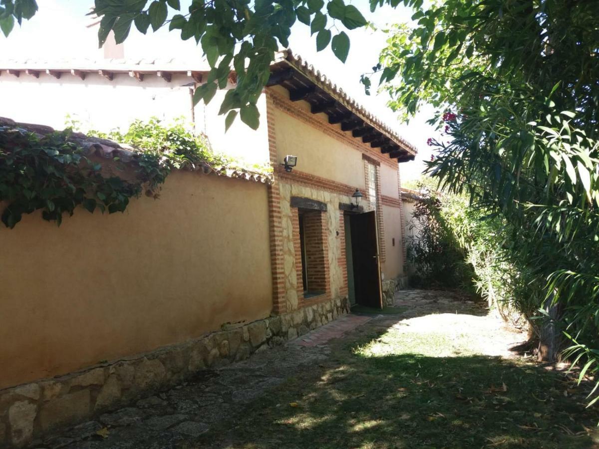 Casa rural De Añil - Jardín privado, wifi, netflix y aire acondicionado Velliza Exterior foto